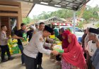 Kapolres Tasikmalaya Kota Laksanakan Baksos Pembagian Beras kepada Masyarakat